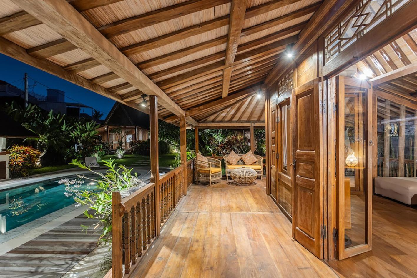 Villa Lina By Optimum Bali Villas Чангу Екстер'єр фото