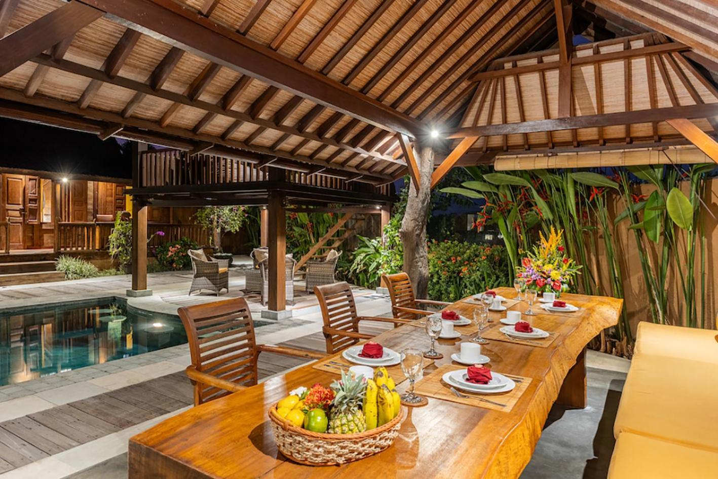 Villa Lina By Optimum Bali Villas Чангу Екстер'єр фото