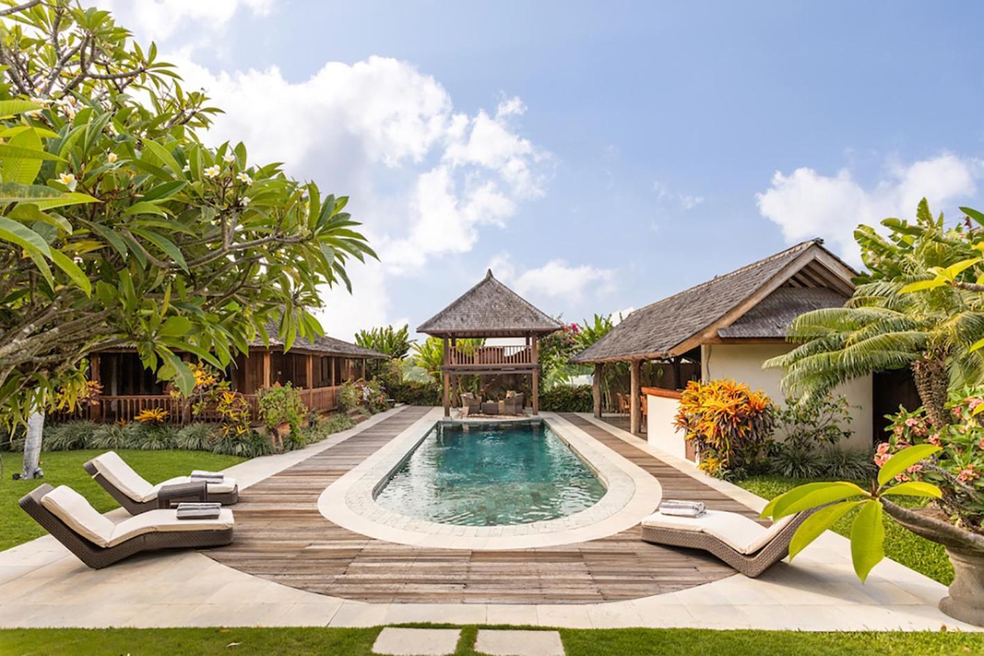 Villa Lina By Optimum Bali Villas Чангу Екстер'єр фото